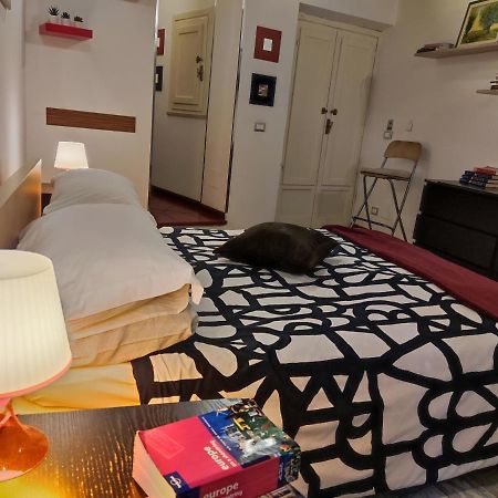 Nel Cuore Di Roma Apartment Luaran gambar