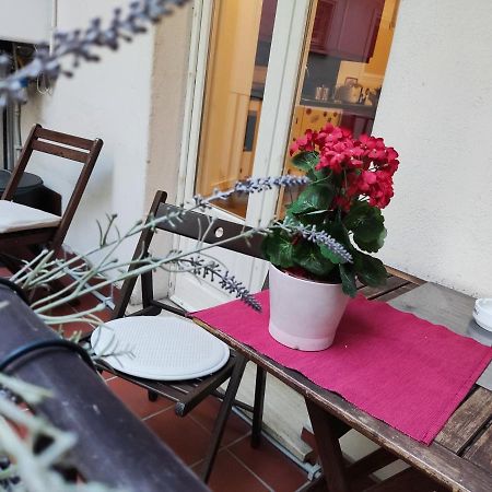 Nel Cuore Di Roma Apartment Luaran gambar
