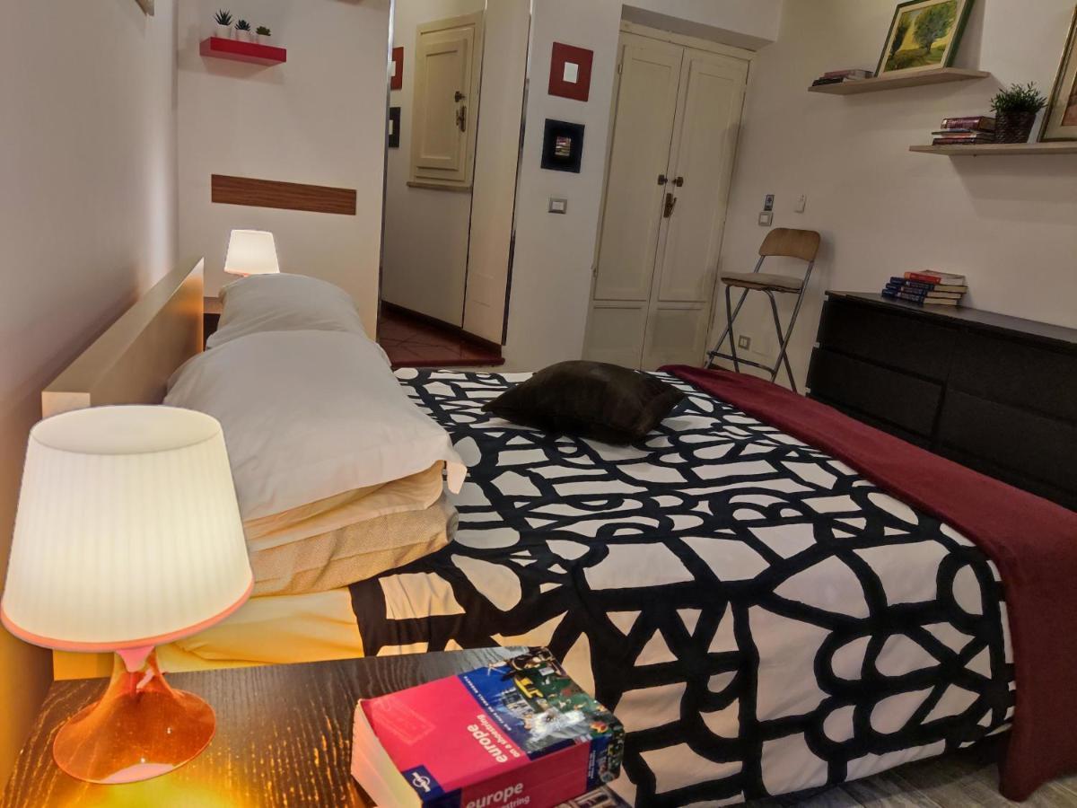Nel Cuore Di Roma Apartment Luaran gambar
