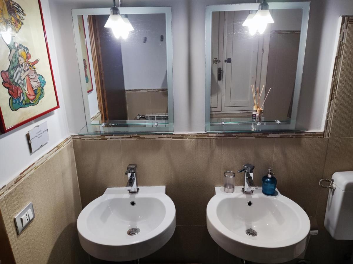 Nel Cuore Di Roma Apartment Luaran gambar