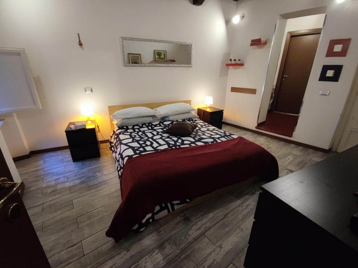Nel Cuore Di Roma Apartment Luaran gambar